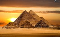 Grandes Construcciones – Gran Pirámide de Guiza #Egipto (Ver Video en 3D)